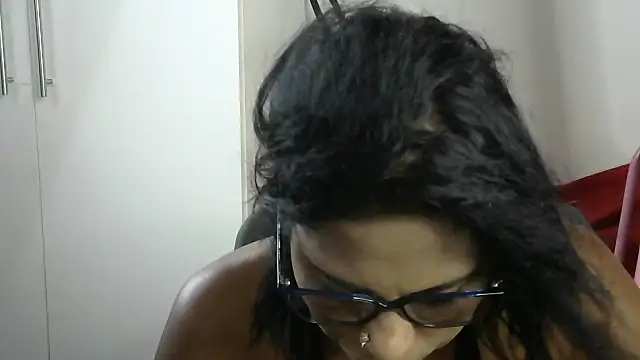 Snapshot of sunshinelady_ chatting on January 2025 09:35:01 AM sunshinelady  online show from January 2025 09:35:01 AM