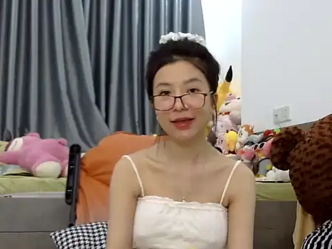 Cute Ruby01 online show from December 2024 04:39:02 PM