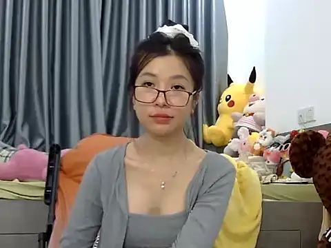 Cute Ruby01 online show from December 2024 03:00:02 PM