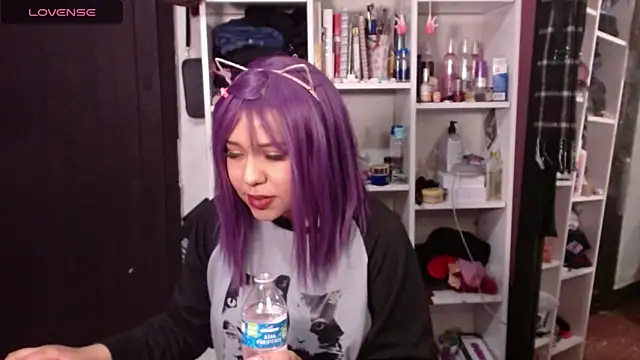 lil daisy7 online show from January 2025 06:34:02 AM