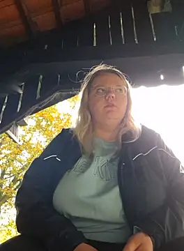 Fiona0705 online show from September 2025 09:14:02 AM