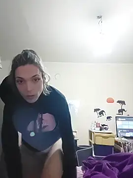 JoLeNe27 online show from December 2025 07:53:02 PM