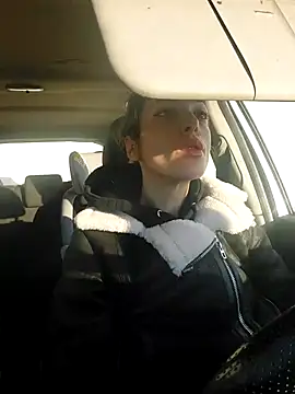 JoLeNe27 online show from April 2026 05:08:02 AM