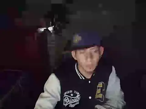 yefersonsijajaj online show from November 2025 06:27:01 AM