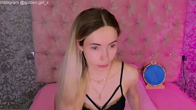 Akilla Queen online show from March 2026 01:51:01 AM