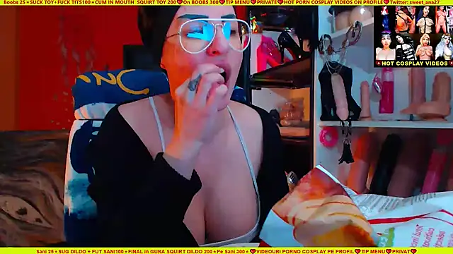 cuminmenowbbyx online show from February 2025 04:07:01 PM