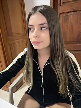 Miss valeriaa online show from February 2025 11:04:02 PM