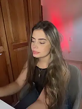 Miss valeriaa online show from March 2026 09:43:01 PM