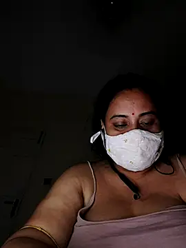 Snapshot of Sheela-Bhabi chatting on June 2026 09:14:02 PM Sheela-Bhabi online show from June 2026 09:14:02 PM
