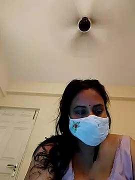 Snapshot of Sheela-Bhabi chatting on June 2026 12:37:01 AM Sheela-Bhabi online show from June 2026 12:37:01 AM