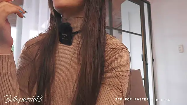 Bellapazzia online show from October 2025 04:59:02 PM