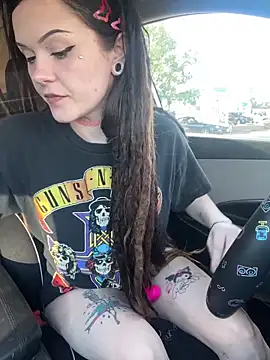 BlaizeyBBy online show from October 2025 11:37:01 PM