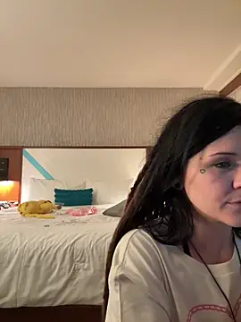 BlaizeyBBy online show from April 2026 07:47:02 AM