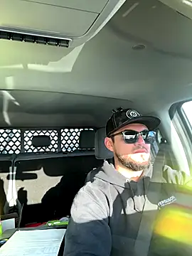 Ozzy420  online show from December 2025 04:24:02 PM