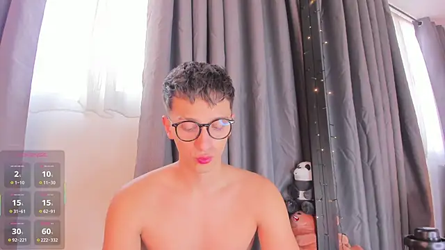 Thiago jones online show from October 2025 07:35:02 PM