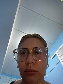 maymercy online show from October 2025 01:12:02 PM