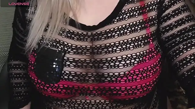 Nimphotease online show from April 2026 07:53:01 AM