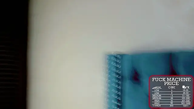 Imannejulienne online show from October 2025 12:44:01 AM