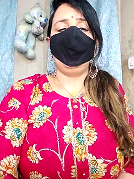 cute-tanvi online show from March 2026 01:32:02 AM