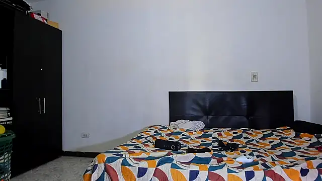 ares sexxx online show from February 2026 04:38:01 PM