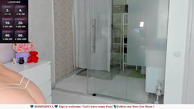 Domixdyva online show from February 2025 05:15:01 PM