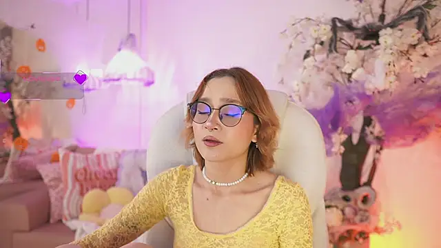 DalahiaRush online show from October 2025 06:57:02 PM