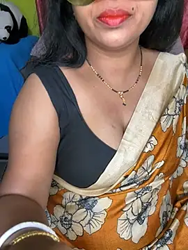 Snapshot of Anushka_21 chatting on May 2026 03:13:01 AM Anushka 21 online show from May 2026 03:13:01 AM