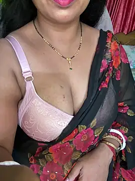 Snapshot of Anushka_21 chatting on June 2026 02:17:02 AM Anushka 21 online show from June 2026 02:17:02 AM