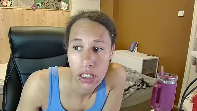 AaliyahHarris online show from April 2026 07:07:02 PM