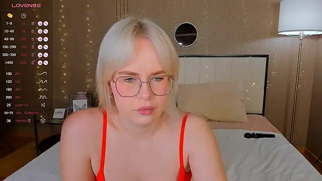 bellatip online show from October 2025 12:52:02 AM