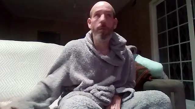 207RCCam online show from December 2025 06:43:01 AM