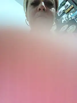 Ruxy42ETT online show from February 2026 04:11:01 AM