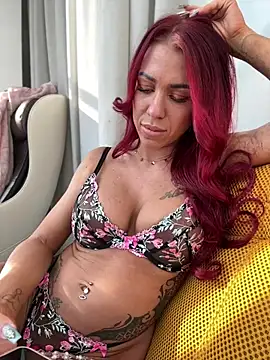 Pia July  online show from March 2026 02:10:01 PM