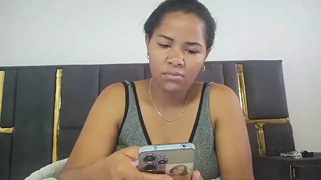 aleixane online show from April 2026 04:19:01 AM