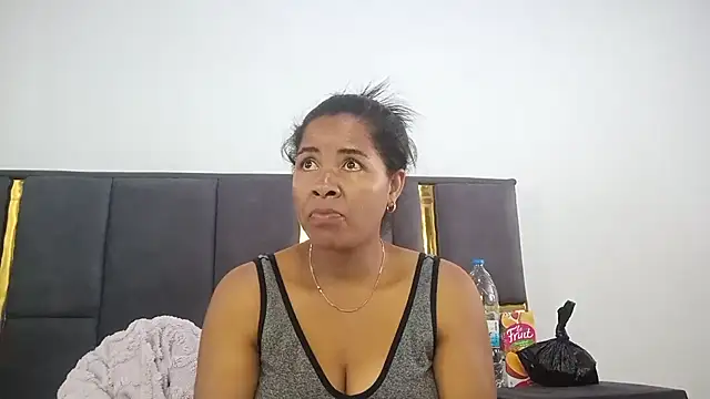 aleixane online show from April 2026 06:09:01 AM