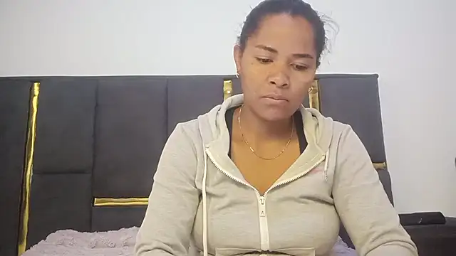 Snapshot of aleixane chatting on May 2026 05:25:01 AM aleixane online show from May 2026 05:25:01 AM