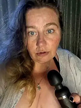 Iceprincess2bad4u online show from January 2025 04:46:01 PM