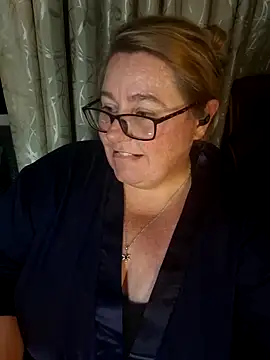 Iceprincess2bad4u online show from March 2026 06:14:01 PM