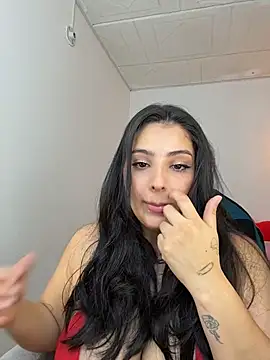 Snapshot of YummyAnna_ chatting on February 2026 08:14:02 PM YummyAnna online show from February 2026 08:14:02 PM