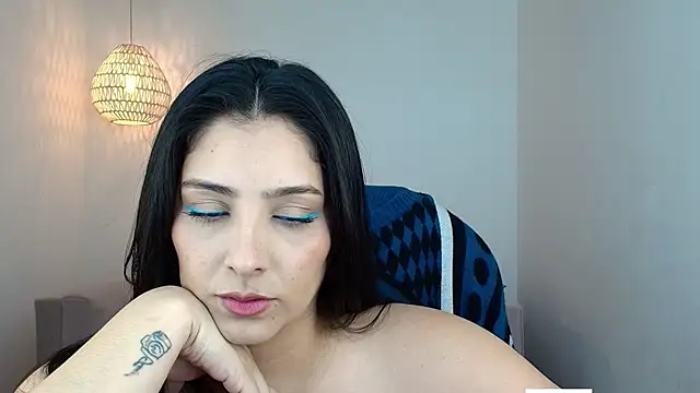 Snapshot of YummyAnna_ chatting on February 2026 08:07:02 PM YummyAnna online show from February 2026 08:07:02 PM