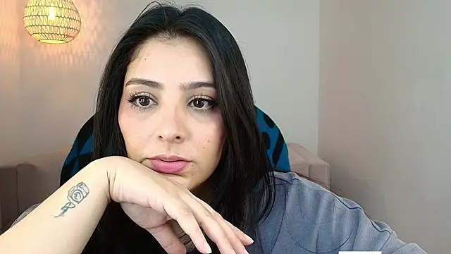 Snapshot of YummyAnna_ chatting on February 2026 08:19:02 PM YummyAnna online show from February 2026 08:19:02 PM