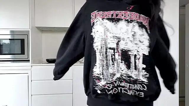 TammiLou online show from February 2026 02:21:01 PM