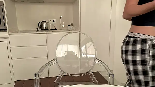 TammiLou online show from March 2026 01:17:02 PM