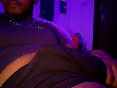 piratess online show from February 2026 10:02:02 PM