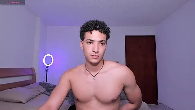 MitchellXD online show from December 2024 08:15:01 PM