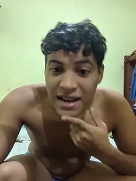Snapshot of Bichulga chatting on November 2025 10:40:01 PM Bichulga online show from November 2025 10:40:01 PM