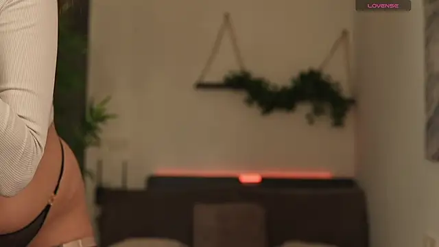 Jaylee Krys online show from April 2026 05:23:01 PM