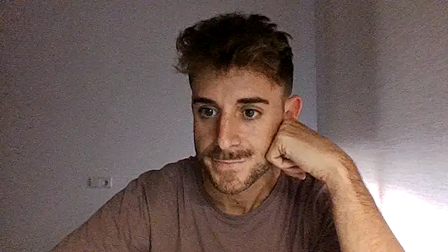 vargas90 online show from October 2025 10:47:02 AM