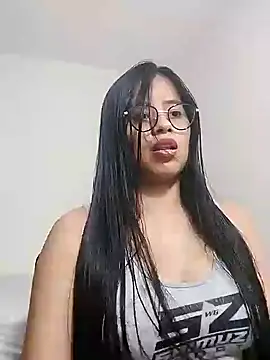 charlotte moineau online show from December 2024 10:25:01 PM