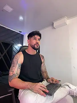 Petesevans online show from April 2026 11:18:02 PM